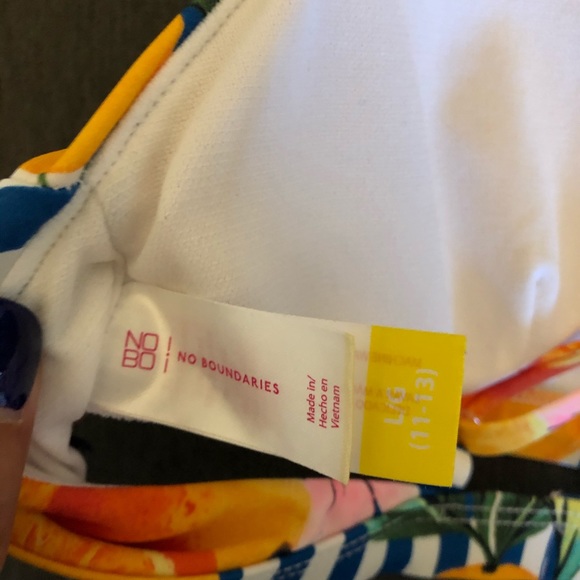 No boundaries floral bikini top - Picture 4 of 5